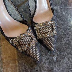 Like New - SJP WINDSOR PUMPS